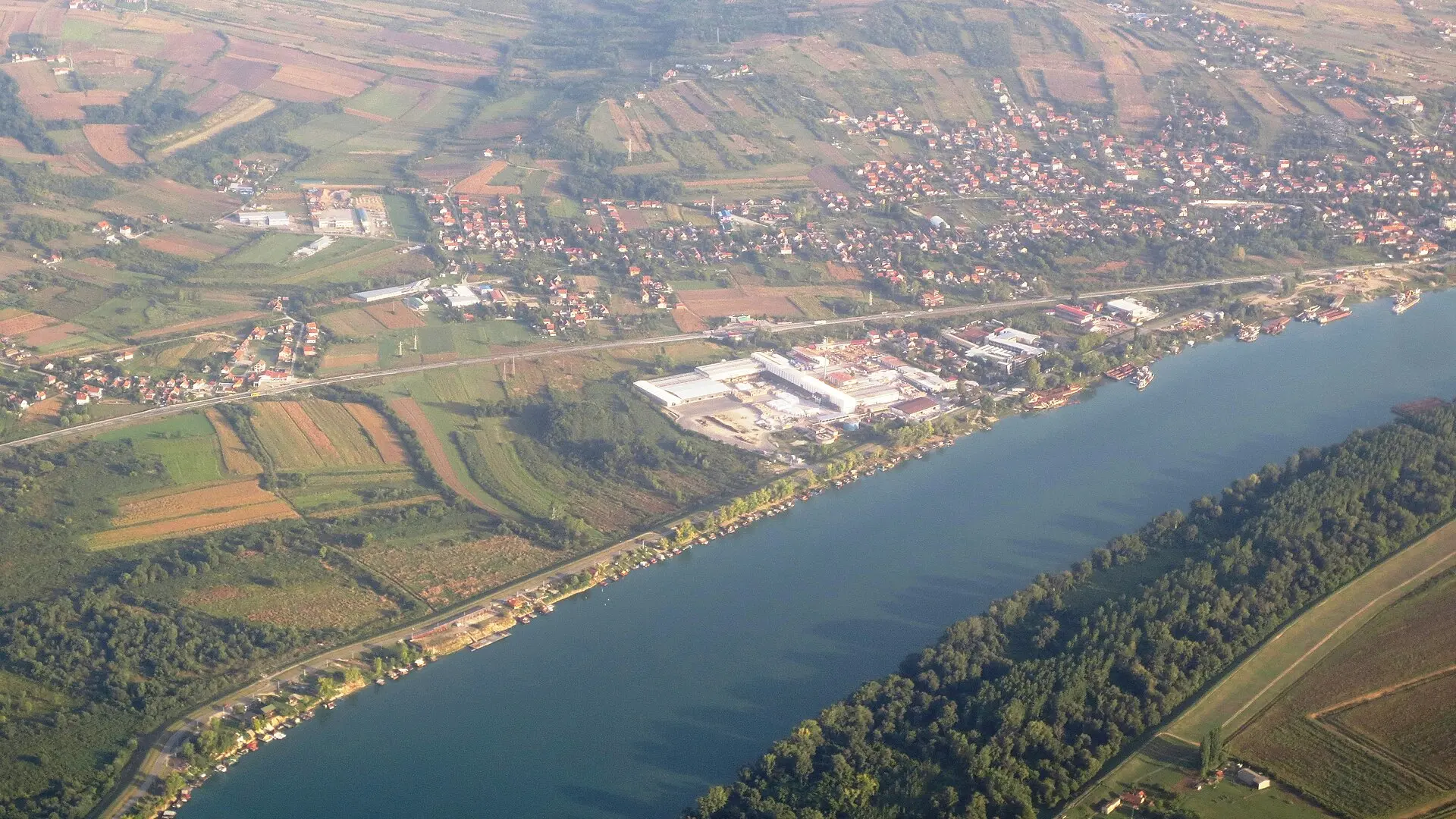 Auto stakla Umka – reparacija i zamena auto stakla